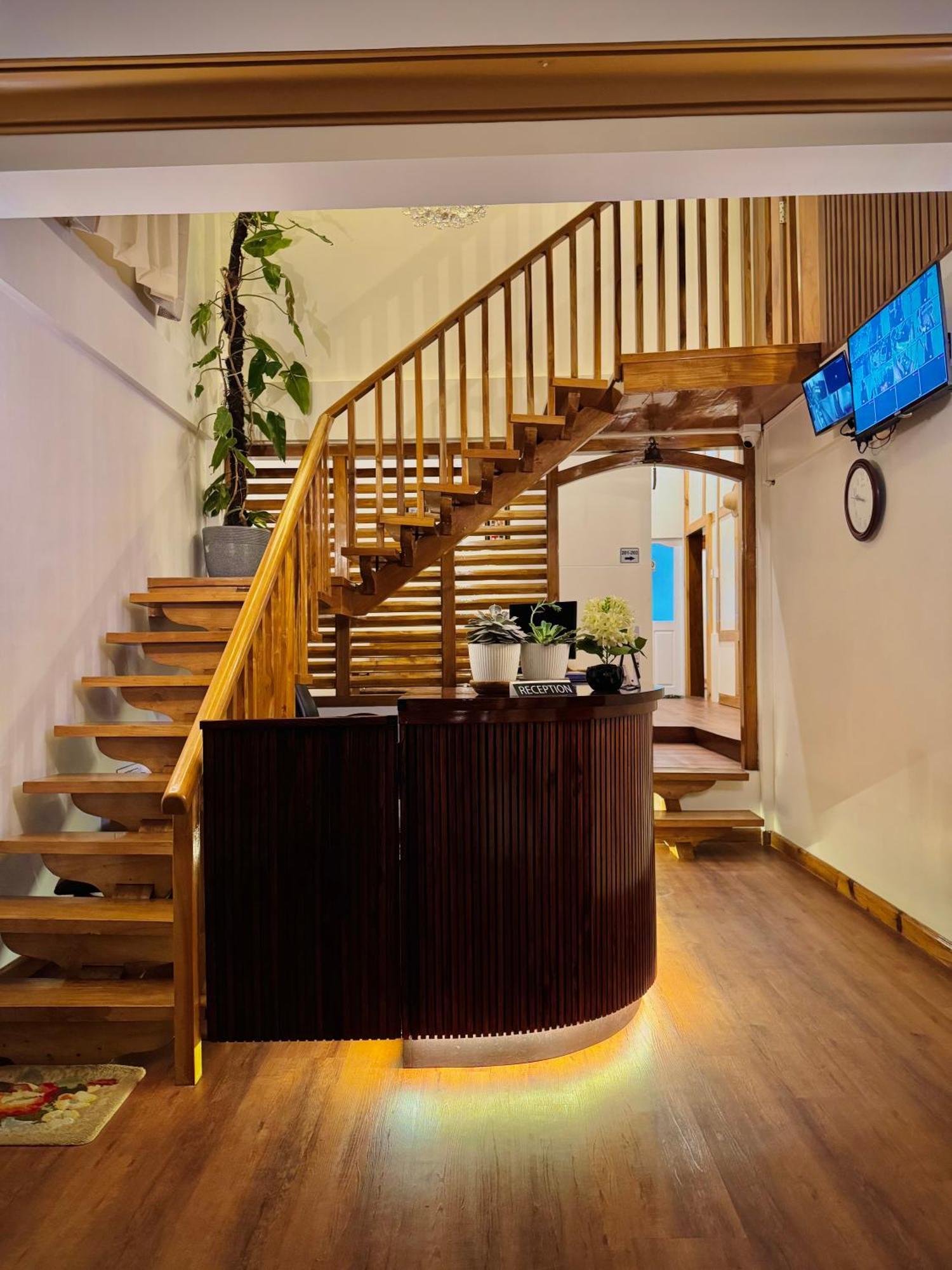 Fratelli Guest House Шиллонг Екстер'єр фото